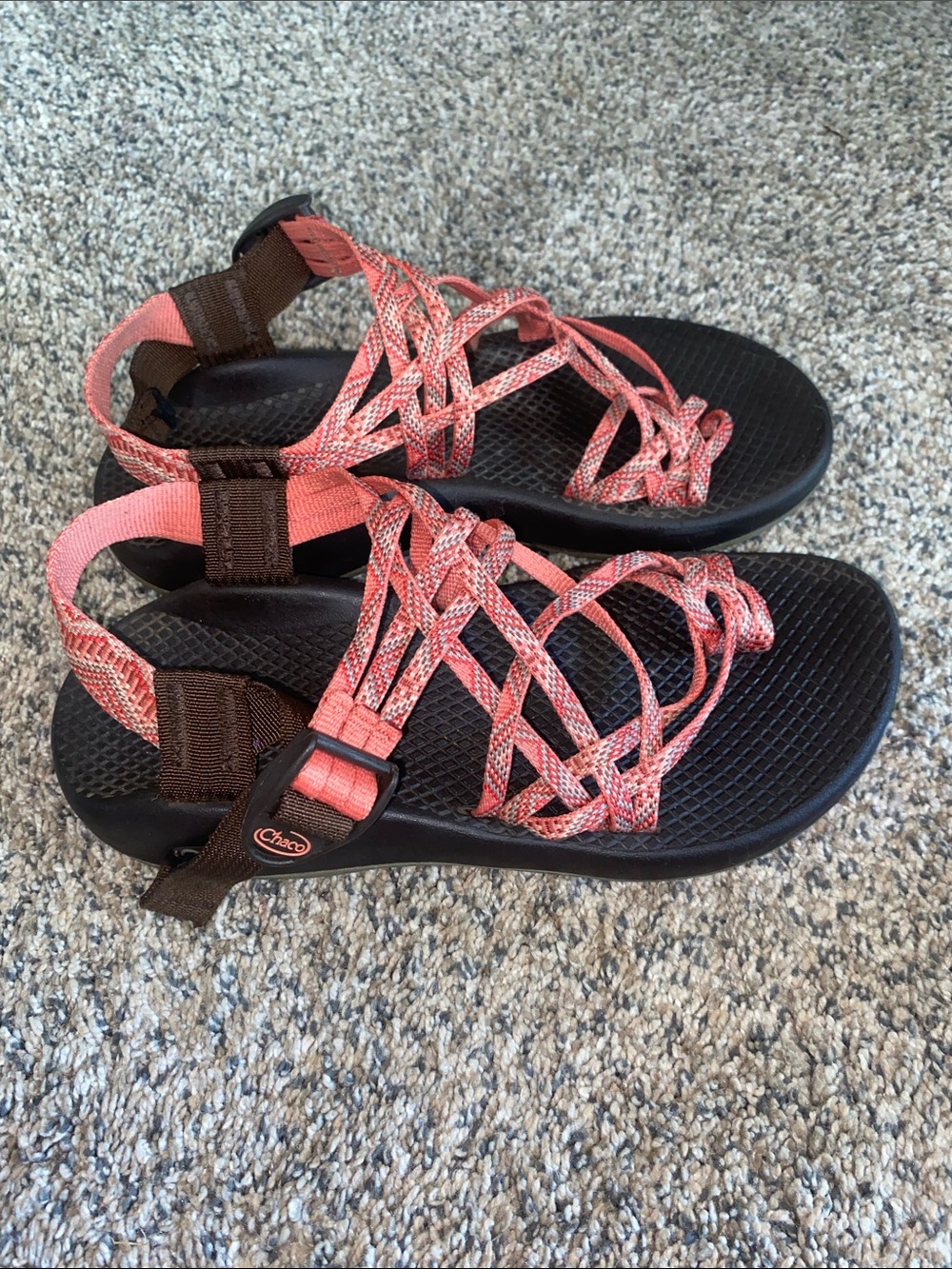 Chaco Women's Coral Strappy Sandals with Brown Footbed Women 7